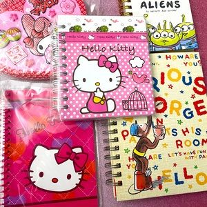 5 small notebooks very rare to find!!